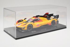Ferrari 499P Hypercar AF Corse #83 R. Kubica / Y. Ye / R. Shwartzman 24 Hours of Le Mans 2024 Bburago 1:18 18-16313-83-VET Ko – obrázek 8 z 9