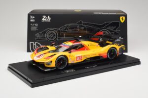 Ferrari 499P Hypercar AF Corse #83 R. Kubica / Y. Ye / R. Shwartzman 24 Hours of Le Mans 2024 Bburago 1:18 18-16313-83-VET Ko – obrázek 9 z 9