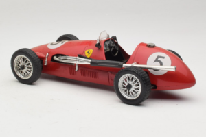 Ferrari 500 F2 #16 Tonka 1:16 6717 Kov – obrázek 5 z 6
