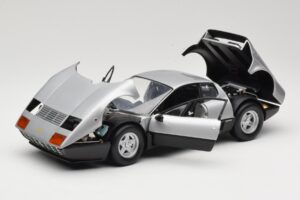 Ferrari 512BB Stříbrný Kyosho 1:18 08171S Kov – obrázek 2 z 8