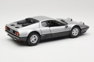 Ferrari 512BB Stříbrný Kyosho 1:18 08171S Kov – obrázek 3 z 8