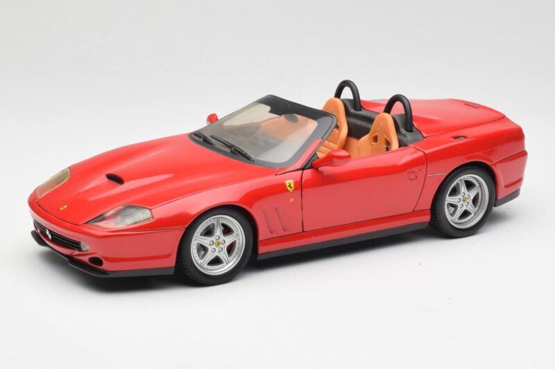 Ferrari 550 Barchetta Pininfarina Červený Bburago 1:18 327660 Kov