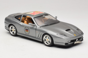 Ferrari 550 Maranello 25 Ferrari Model Club Stříbrný Bburago 1:18 3344-S1 Kov – obrázek 5 z 7