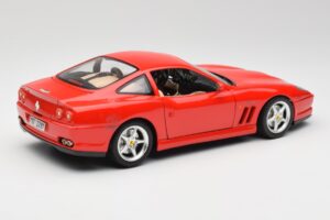 Ferrari 550 Maranello Červený Bburago 1:18 3064 Kov – obrázek 3 z 8