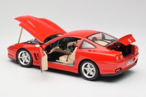 Ferrari 550 Maranello Červený Bburago 1:18 3064 Kov – obrázek 5 z 8