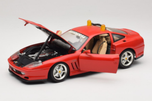 Ferrari 550 Maranello Safety Car Rosso Corsa Bburago 1:18 3064-P1 Kov – obrázek 2 z 8