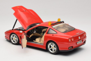 Ferrari 550 Maranello Safety Car Rosso Corsa Bburago 1:18 3064-P1 Kov – obrázek 5 z 8
