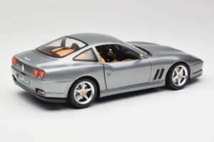 Ferrari 550 Maranello Stříbrný Bburago 1:18 3344 Kov – obrázek 3 z 8