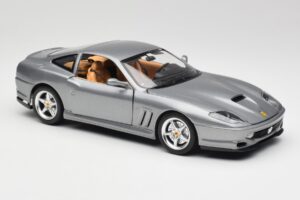 Ferrari 550 Maranello Stříbrný Bburago 1:18 3344 Kov – obrázek 6 z 8