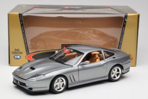 Ferrari 550 Maranello Stříbrný Bburago 1:18 3344 Kov – obrázek 8 z 8