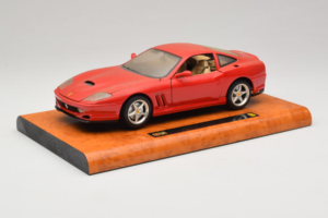 Ferrari 550 Maranello Technik Museum Speyer Edition Bburago 1:18 B001 Kov
