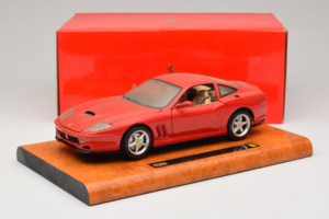 Ferrari 550 Maranello Technik Museum Speyer Edition Bburago 1:18 B001 Kov – obrázek 8 z 8