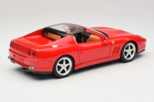 Ferrari 575M Superamerica Červený Hot Wheels 1:18 J2858 Kov – obrázek 3 z 8