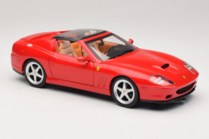 Ferrari 575M Superamerica Červený Hot Wheels 1:18 J2858 Kov – obrázek 6 z 8