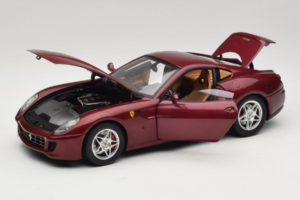 Ferrari 599 GTB Fiorano Tmavě Červený Hot Wheels 1:18 M1200 Kov – obrázek 2 z 8