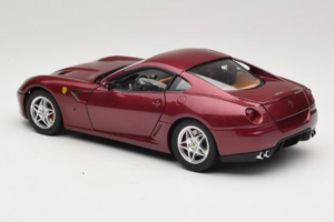 Ferrari 599 GTB Fiorano Tmavě Červený Hot Wheels 1:18 M1200 Kov – obrázek 7 z 8