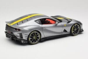 Ferrari 812 Competizione Grigio Coburn Bburago 1:18 18-01647 Kov – obrázek 3 z 8