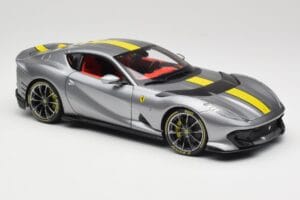 Ferrari 812 Competizione Grigio Coburn Bburago 1:18 18-01647 Kov – obrázek 6 z 8