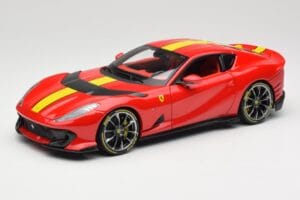 Ferrari 812 Competizione Rosso Corsa Se Žlutými Pruhy Bburago 1:18 18-16915 Kov