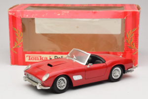 Ferrari California Kabriolet Červený Tonka 1:18 01109-P1 Kov – obrázek 8 z 8