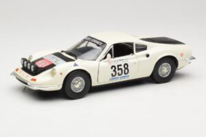 Ferrari Dino 246 GT Bílý Anson 1:18 3580 Kov