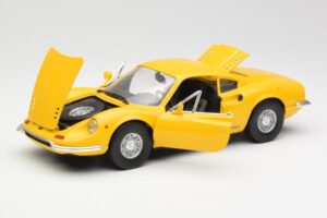 Ferrari Dino 246 GT Žlutý Anson 1:18 30301W Kov – obrázek 2 z 8