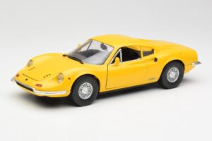 Ferrari Dino 246 GT Žlutý Anson 1:18 30301W Kov