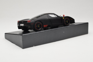 Ferrari Enzo Matt Black Limitovaná Edice BBR 1:18 HE180029 Kov – obrázek 4 z 9