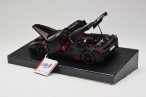 Ferrari Enzo Matt Black Limitovaná Edice BBR 1:18 HE180029 Kov – obrázek 6 z 9
