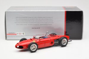 Ferrari Dino 156 Sharknose F1 1961 CMC 1:18 M-078 Kov – obrázek 6 z 6