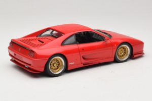 Ferrari F355 Berlinetta Červený Se Zlatými Zakázkovými Disky UT Models 1:18 180074020-P5 Kov – obrázek 3 z 8
