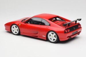 Ferrari F355 Challenge Red 1995 GT Spirit 1:18 GT474 Pryskyřice – obrázek 5 z 6