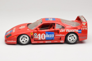 Ferrari F40 #40 J-P. Jabouille / O. Grouillard Art Sports 1987 Bburago 1:18 3332-A1 Kov – obrázek 4 z 8