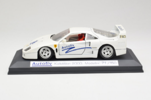 Ferrari F40 Autoliv Bílý Limitovaná Edice 150 ks Exclusive Cars 1:18 EC001 Kov