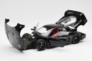 Ferrari F40 Černý Kyosho 1:18 08416BK Kov – obrázek 2 z 10