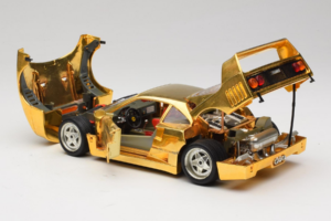 Ferrari F40 Chrome Gold Limited Edition 250 pcs Bburago 1:18 3332-G1 Kov – obrázek 5 z 8