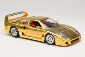 Ferrari F40 Chrome Gold Limited Edition 250 pcs Bburago 1:18 3332-G1 Kov – obrázek 6 z 8