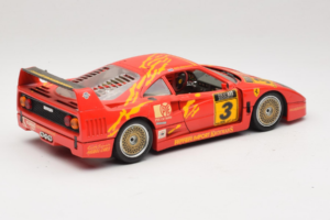 Ferrari F40 Evoluzione #3 Brummel Červený 1987 Bburago 1:18 3022-P2 Kov – obrázek 3 z 8