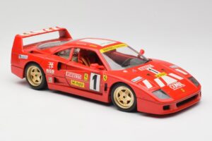 Ferrari F40 Evoluzione Bburago 1:18 3042 Kov – obrázek 6 z 8