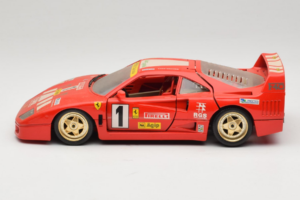 Ferrari F40 Evoluzione #1 Pirelli Červený 1992 Bburago 1:18 3042-P1 Kov – obrázek 4 z 8