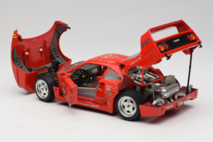 Ferrari F40 Evoluzione FC Nürnberg Special Edition Červený Bburago 1:18 3042-FCN Kov – obrázek 5 z 8