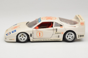 Ferrari F40 #1 Expert Bílý 1987 Bburago 1:18 3332-W2 Kov – obrázek 4 z 8