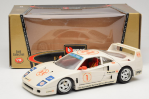 Ferrari F40 #1 Expert Bílý 1987 Bburago 1:18 3332-W2 Kov – obrázek 8 z 8