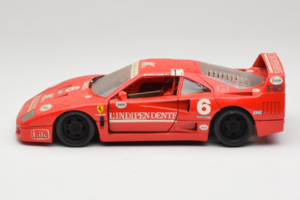 Ferrari F40 #6 V. Colombo L'Indipendente Červený 1987 Bburago 1:18 3032-L1 Kov – obrázek 4 z 8