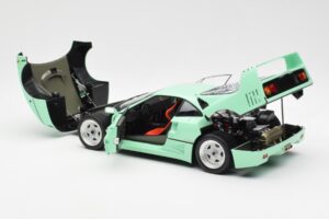 Ferrari F40 Mátová Zelená Kyosho 1:18 08416MG Kov – obrázek 7 z 10