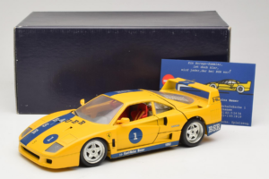 Ferrari F40 #1 Žlutý Bauer Limitovaná Edice 100 ks Bburago 1:18 BSR001 Kov – obrázek 8 z 8
