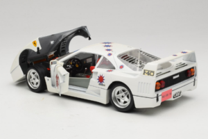 Ferrari F40 #16 Borsenmodells Bílý Limited Edition 333 pcs 1987 Bburago 1:18 3332-W1 Kov – obrázek 5 z 8