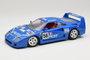 Ferrari F40 Pilot #56 Modrý Bburago 1:18 3332-BL1 Kov