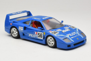 Ferrari F40 Pilot #56 Modrý Bburago 1:18 3332-BL1 Kov – obrázek 6 z 8