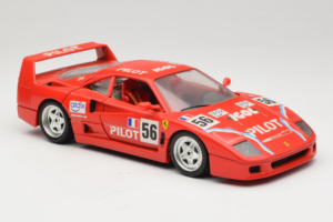 Ferrari F40 #56 Pilot Červený 1987 Bburago 1:18 3332-P2 Kov – obrázek 6 z 8